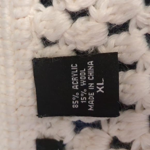 Moda International Knit Cardigan - Picture 7 of 8